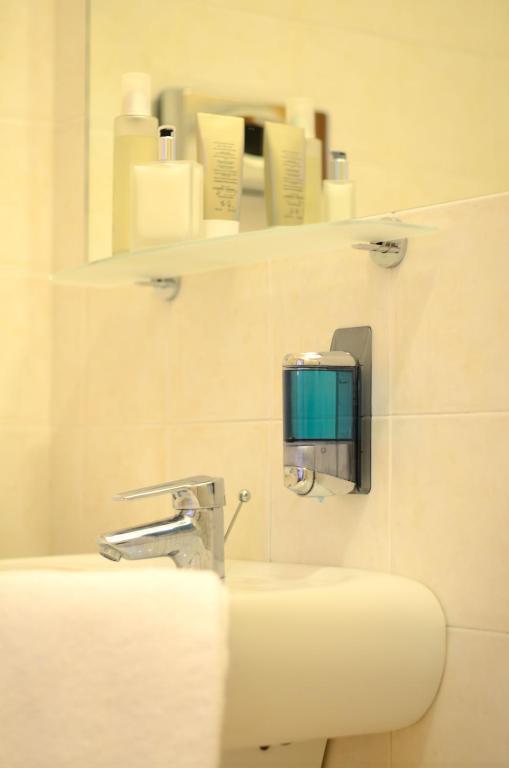 Hotel Hdomus Nogarole Rocca Værelse billede